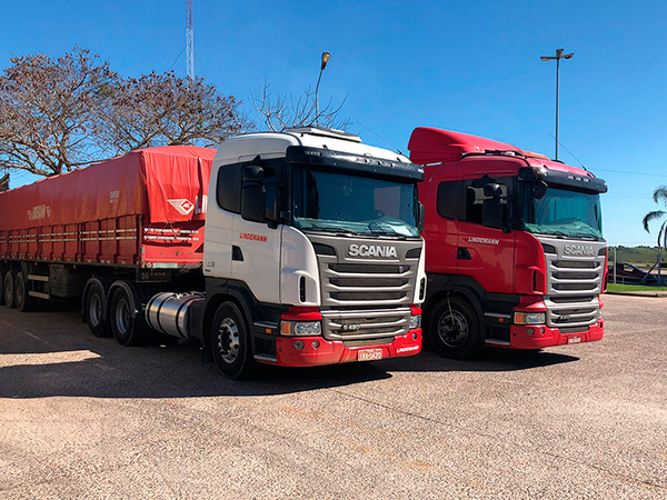 Nossa Frota - Servi&ccedil;os - Lindemann Transportes